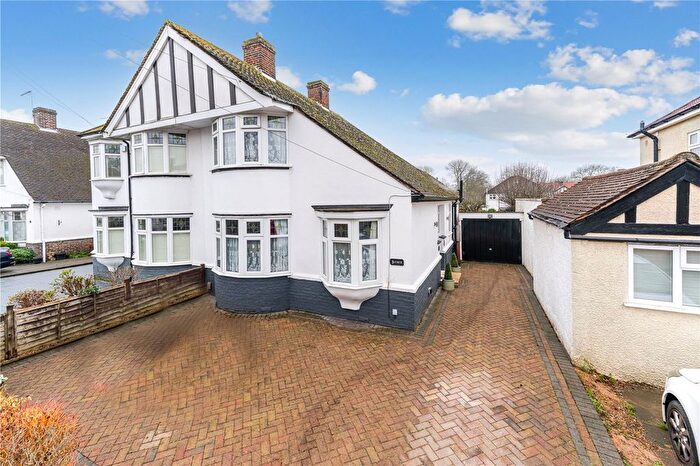 3 Bedroom Semi Detached House For Sale In Waverley Avenue, Whitton, TW2
