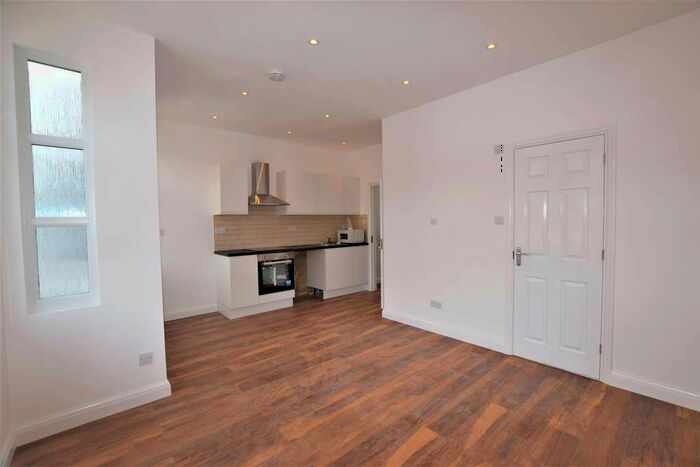 Studio To Rent In Larch Road, London, NW2