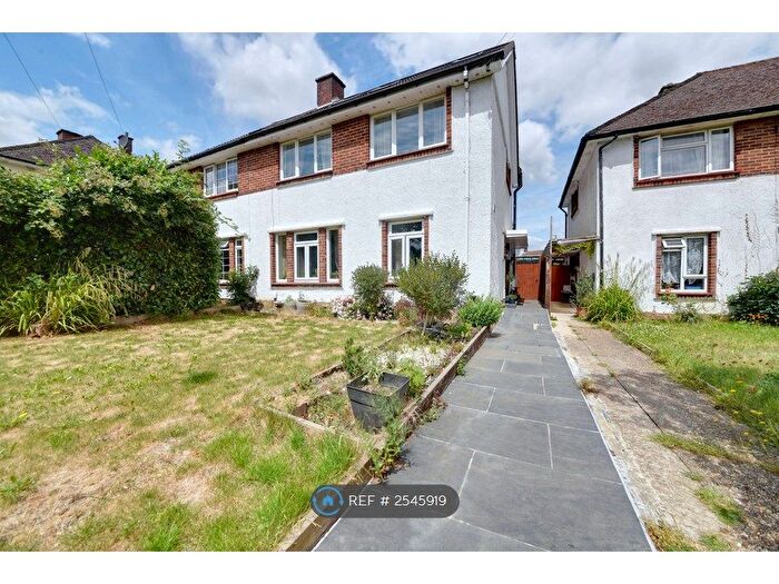 3 Bedroom Flat To Rent In Kipling Place, Stanmore, HA7