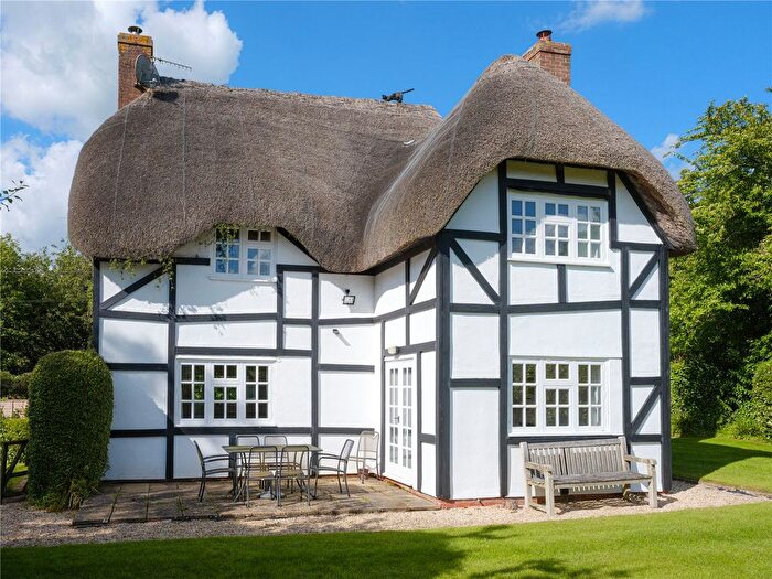 3 Bedroom Detached House For Sale In Hallam Cottages, Ogbourne St. George, Marlborough, SN8