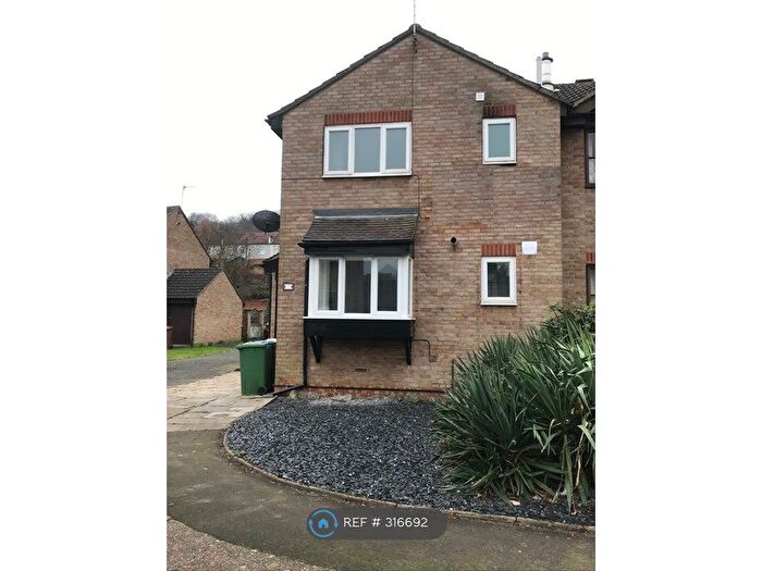 1 Bedroom Terraced House To Rent In Holcote Close, Belvedere, DA17