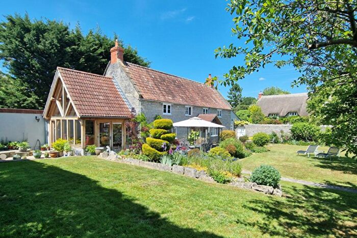 4 Bedroom Detached House For Sale In Water Lane, Butleigh, Butleigh, BA6