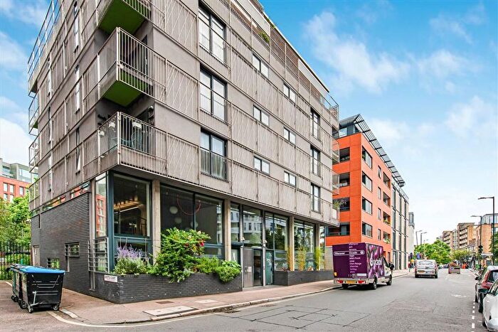 1 Bedroom Flat To Rent In Great Suffolk Street, Borough, SE1