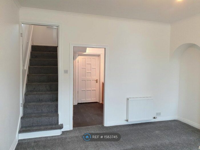 2 Bedroom Terraced House To Rent In Dean Street, Ilkley, LS29