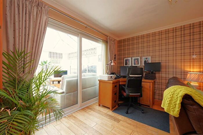 4 Bedroom Detached House For Sale In Poplar Bank, Barrow-In-Furness, LA13