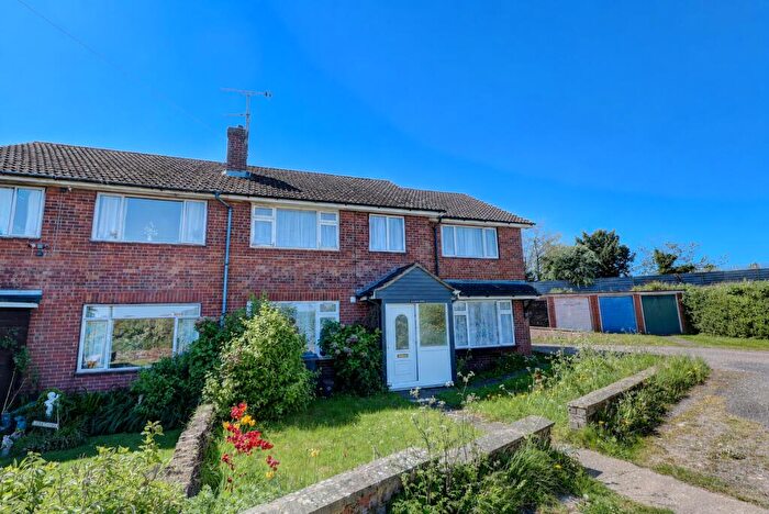1 Bedroom Semi-Detached House To Rent In Cricket Ground, Stokenchurch, High Wycombe, Buckinghamshire, HP14