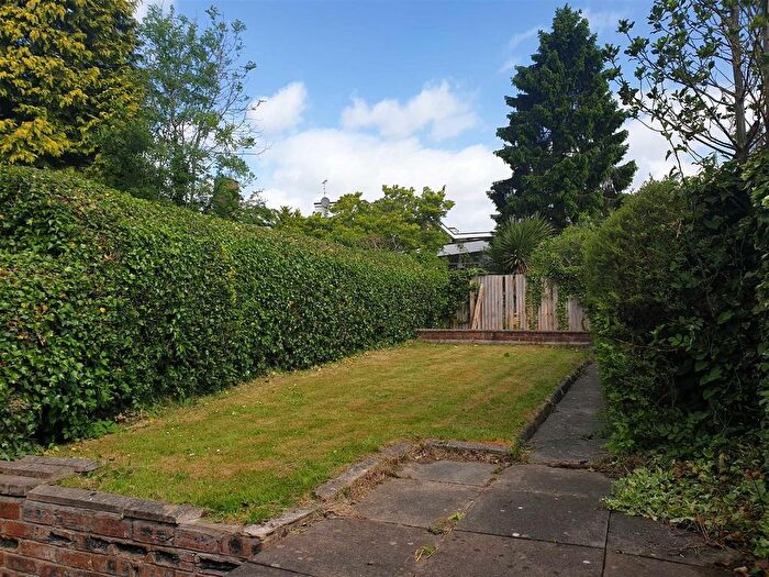 2 Bedroom Cottage To Rent In Chapel Lane, Wilmslow, Cheshire, SK9