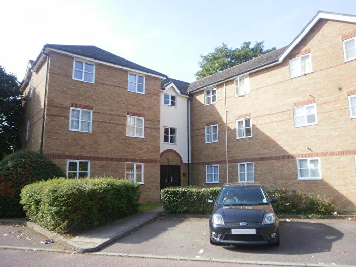 1 Bedroom Apartment To Rent In Chagny Close, Letchworth Garden City, SG6
