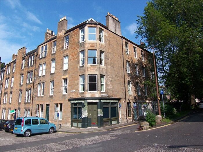3 Bedroom Flat To Rent In Roseneath Place, Edinburgh, EH9