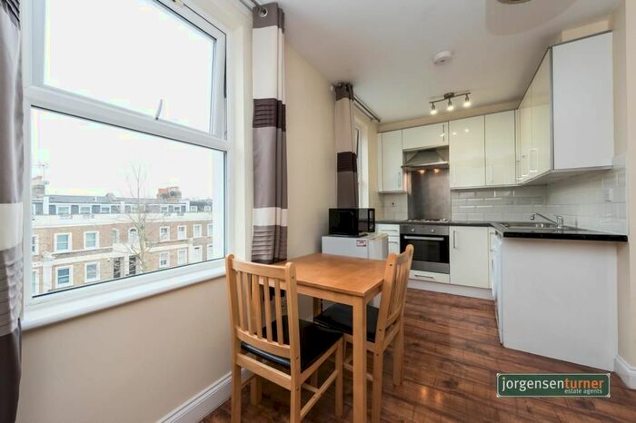 1 Bedroom Flat To Rent In Goldhawk Road, Shepherds Bush, London, W12