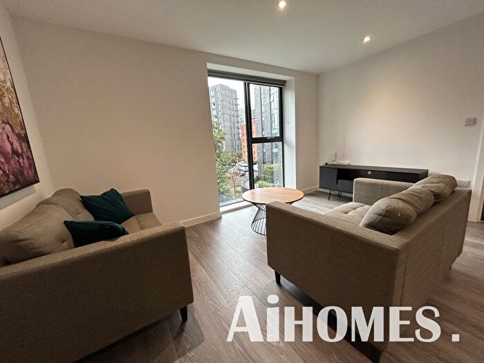 2 Bedroom Flat To Rent In Downtown, Woden Street, Salford, M5