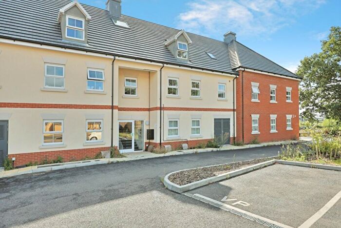 1 Bedroom Flat For Sale In Turner Crescent, Postwick, Norwich, Norfolk, NR13