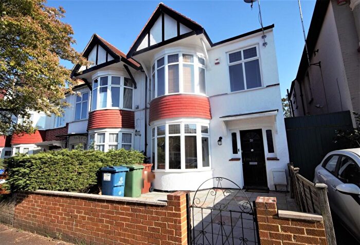 3 Bedroom End Of Terrace House To Rent In Longley Road, Harrow, HA1