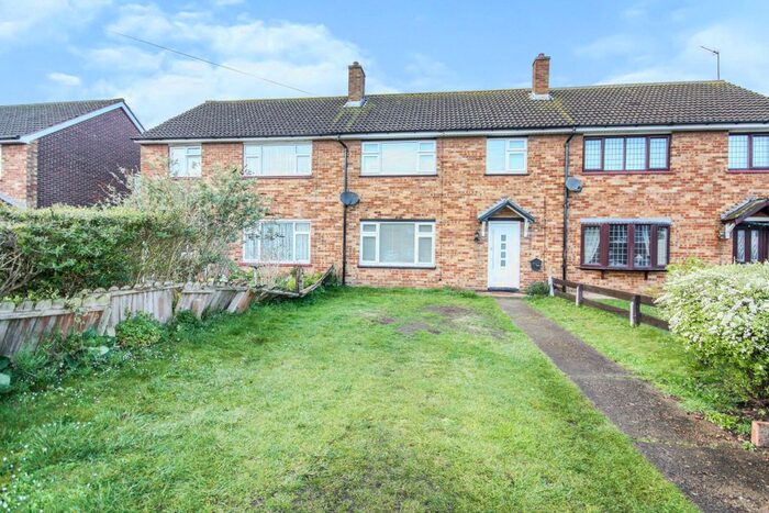 3 Bedroom Terraced House To Rent In Wokindon Road, Grays, RM16