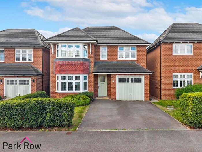 4 Bedroom Detached House For Sale In Bramley Park Avenue, Sherburn In Elmet, Leeds, LS25