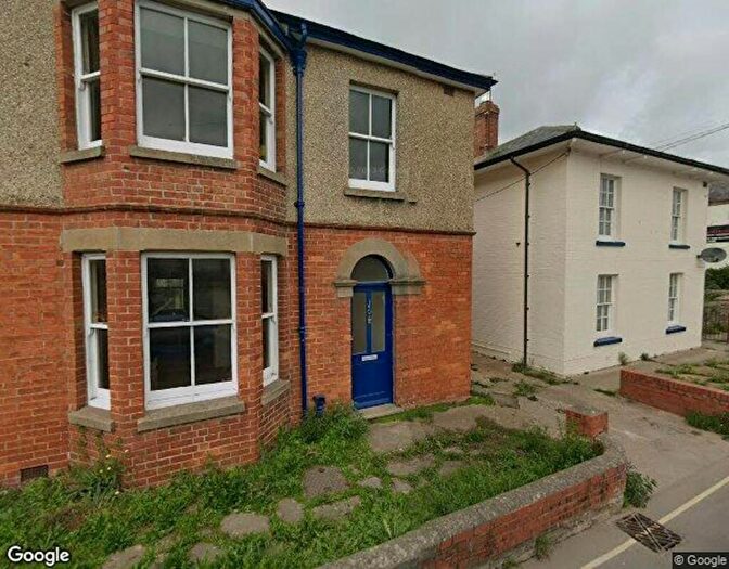 House To Rent In South Street, Bridport, DT6