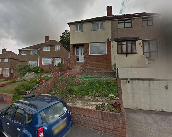 3 Bedroom Semi Detached House To Rent In Coombfield Drive, Dartford, DA2