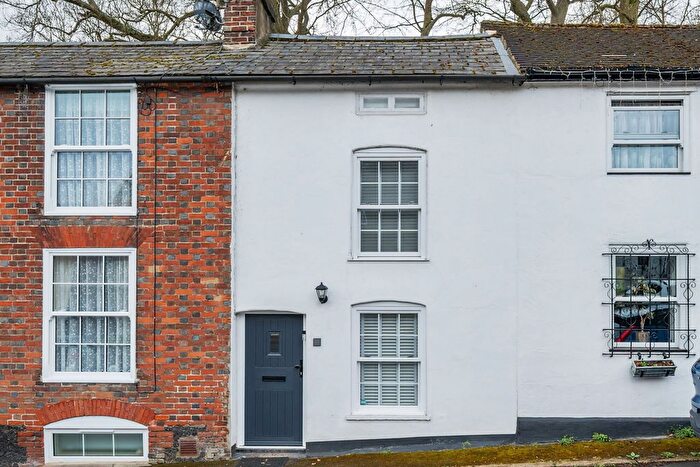 2 Bedroom Terraced House For Sale In London Road, Farningham, Dartford, DA4