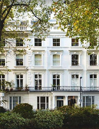 1 Bedroom Property To Rent In Westbourne Gardens, London, W2