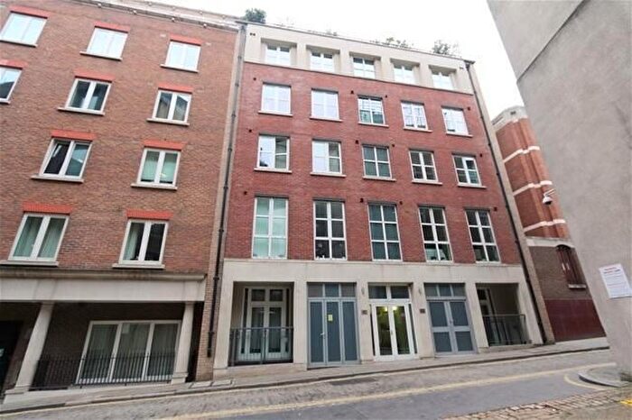 2 Bedroom Flat To Rent In The Spur, Cock Lane, London, EC1A