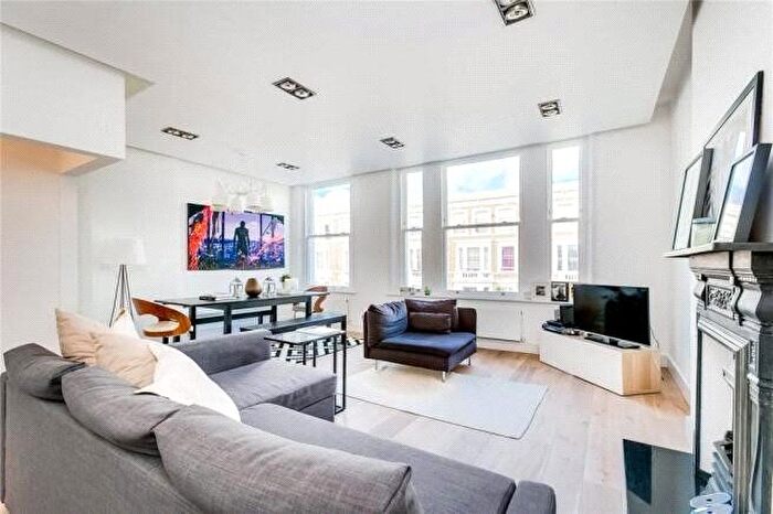 3 Bedroom Flat To Rent In Longridge Road, Earls Court, London, SW5