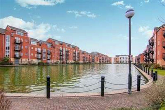 2 Bedroom Flat To Rent In Ellerman Road L3