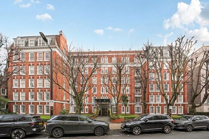 2 Bedroom Flat For Sale In Circus Lodge, Circus Road, NW8