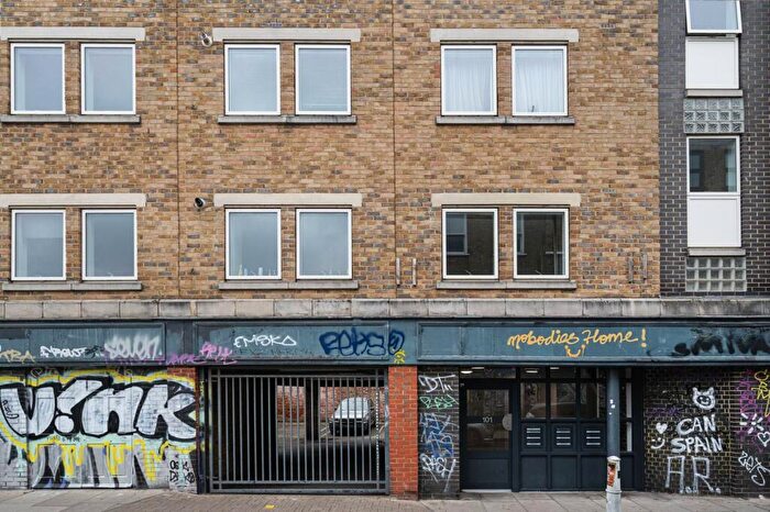 1 Bedroom Flat To Rent In Sclater Street, Shoreditch, London, E1