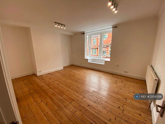 2 Bedroom Flat To Rent In St. Leonards Road, Windsor, SL4