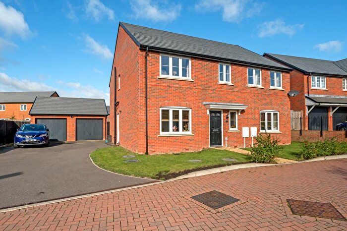 5 Bedroom Detached House For Sale In Thame, Oxfordshire, OX9