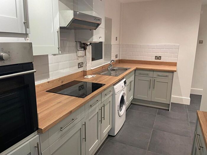 4 Bedroom Semi Detached House To Rent In Boverton Avenue, Brockworth, Gloucester, GL3