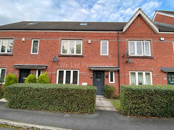 4 Bedroom Property To Rent In Parkgate Road, Altrincham, WA14