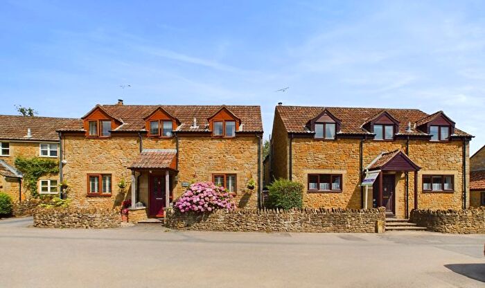 8 Bedroom Detached House For Sale In Over Stratton, South Petherton, TA13