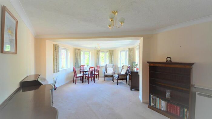 1 Bedroom Flat To Rent In Bedford Road, London, N2