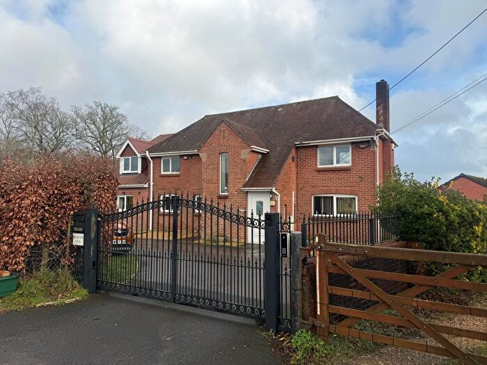4 Bedroom House To Rent In Beacon Lea, Upton, BH16
