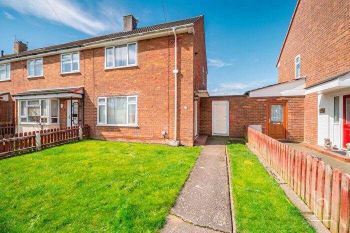 2 Bedroom Semi-Detached House For Sale In Tern Way, Wirral, CH46
