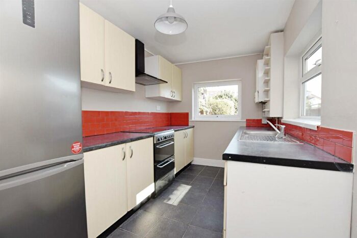 4 Bedroom Terraced House To Rent In Ashley Down Road, BS7