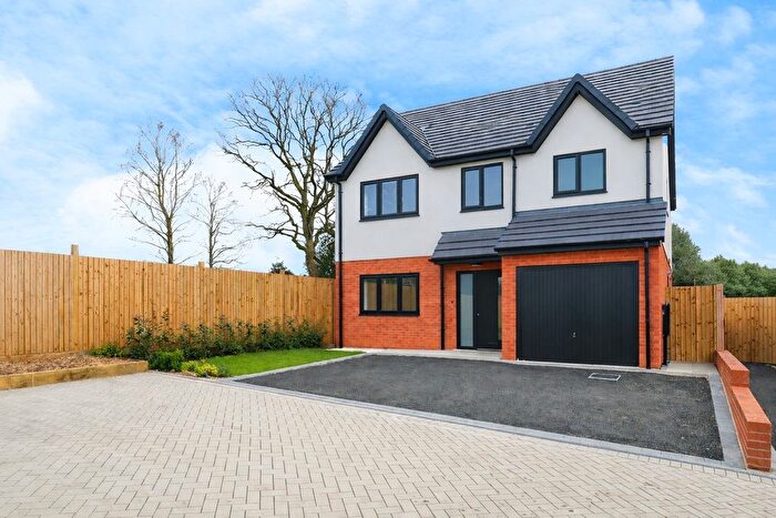 4 Bedroom Detached House For Sale In Old Birmingham Road, Lickey End, Bromsgrove, B60
