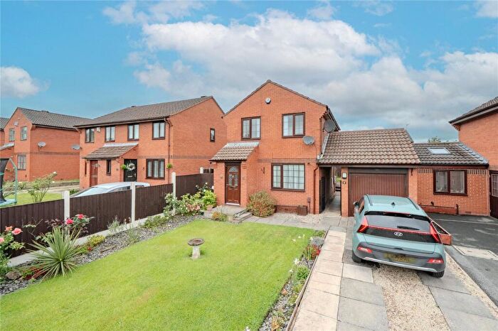 3 Bedroom Detached House For Sale In Dawsons Corner, Stanningley, Pudsey, LS28