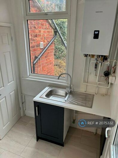 4 Bedroom Terraced House To Rent In St. Pauls Road, Northampton, NN2