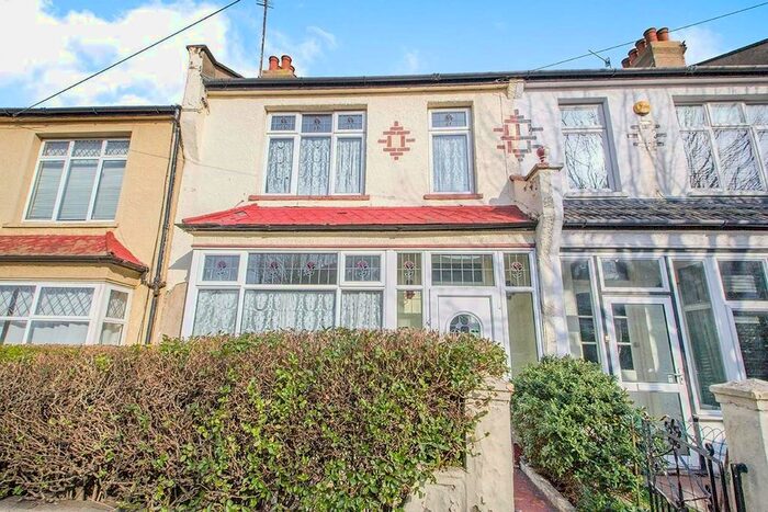 3 Bedroom Terraced House To Rent In Brodrick Grove, London, SE2