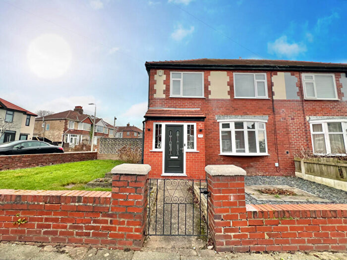 3 Bedroom Semi-Detached House For Sale In Kerslea Avenue, Poulton-Le- Fylde, FY3