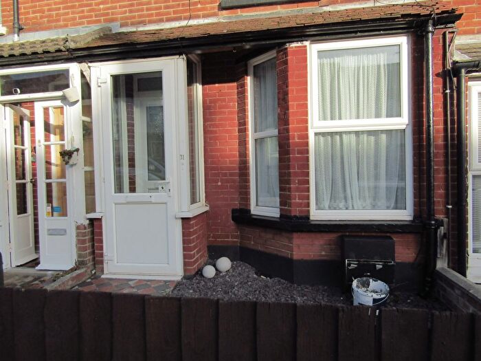 2 Bedroom Terraced House To Rent In Birch Avenue, Dovercourt, CO12