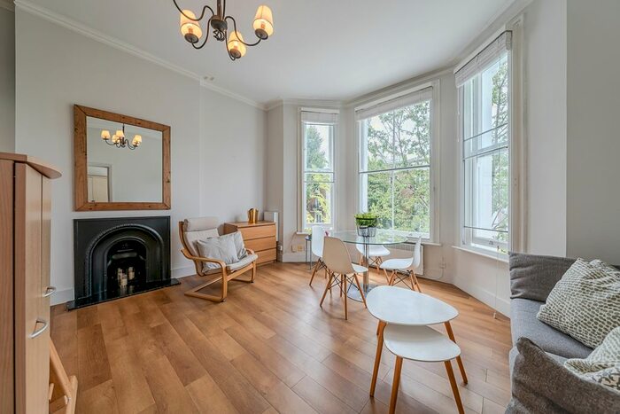 1 Bedroom Flat To Rent In Russell Road, London, W14