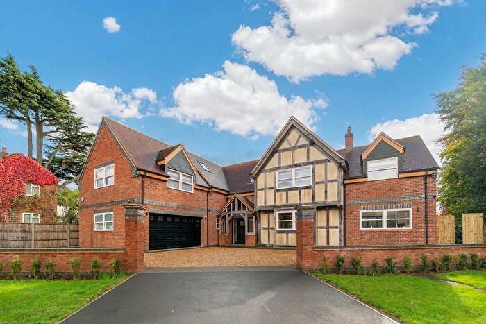 5 Bedroom Detached House For Sale In Main Street, Rugby, Clifton Upon Dunsmore, CV23