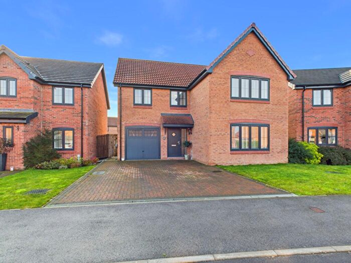 4 Bedroom Detached House For Sale In Houlder Drive, Howden, DN14