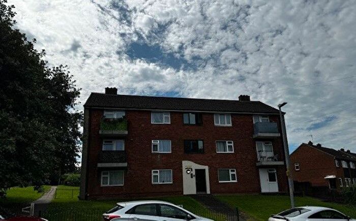 2 Bedroom Flat To Rent In Hills Lane Drive, Madeley, Telford, TF7