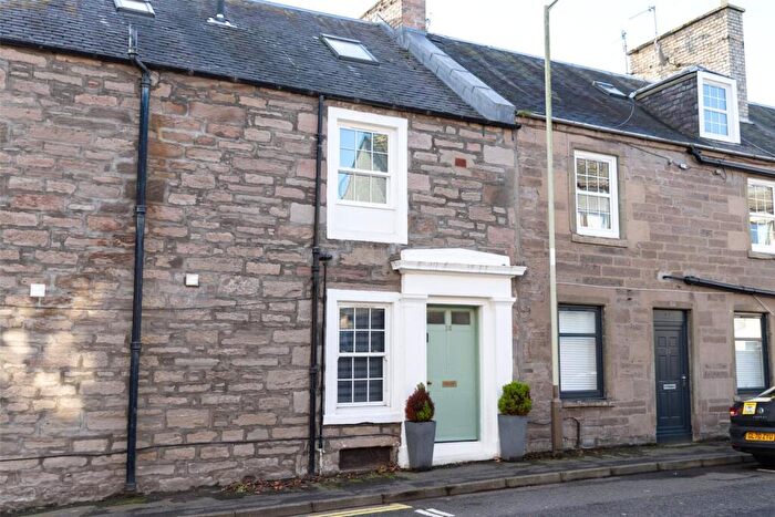 4 Bedroom Maisonette For Sale In South William Street, Perth, Perth And Kinross, PH2