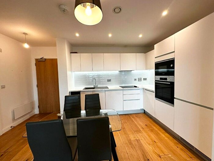 2 Bedroom Apartment To Rent In Windmill Street, Birmingham, B1