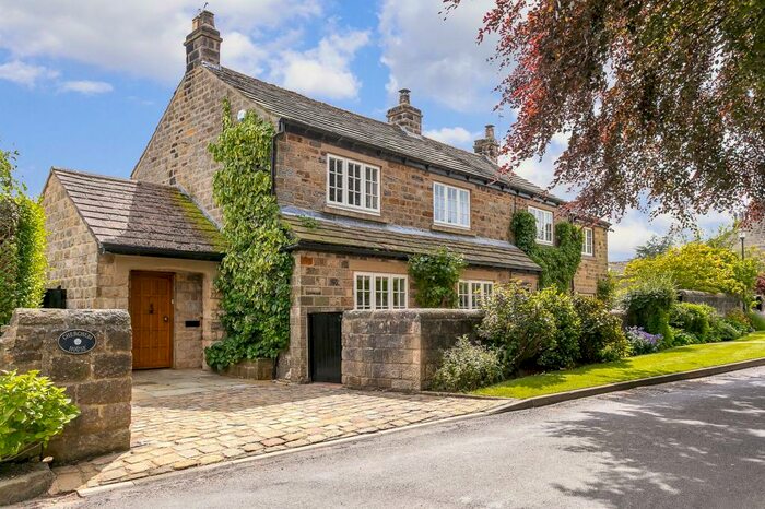 4 Bedroom Detached House To Rent In Main Street, Kirkby Overblow, HG3